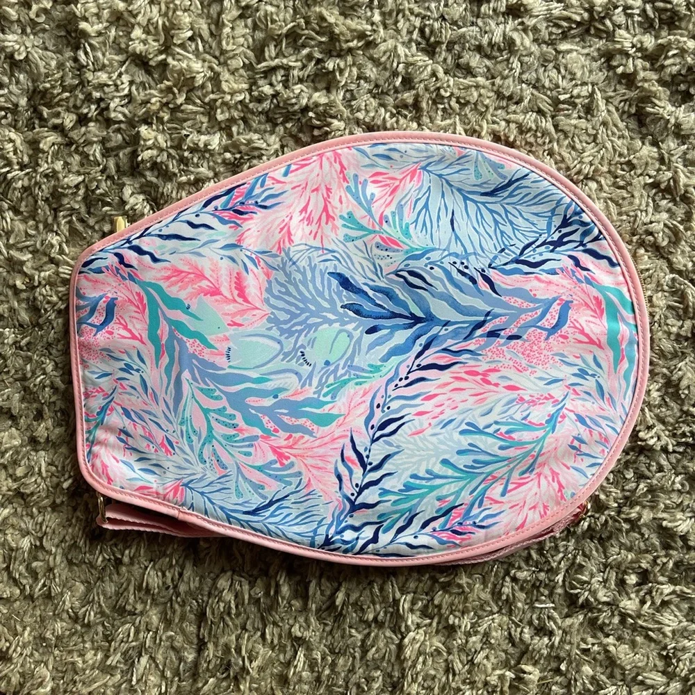 Lilly Pulitzer Tennis Racket holder (never used) - Picture 2 of 2
